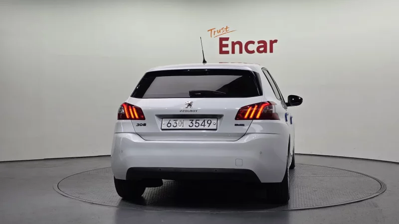 Peugeot 308