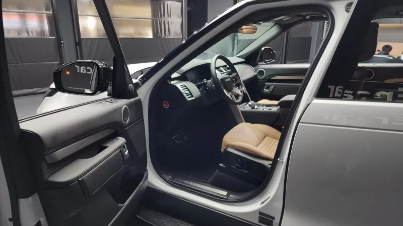 Land Rover DISCOVERY