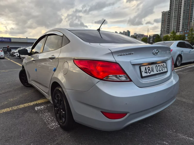 Hyundai Accent