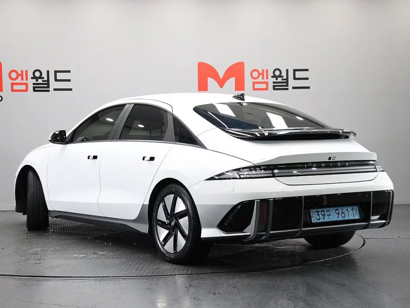 Hyundai Ioniq6