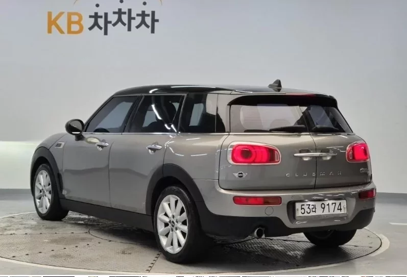 MINI Clubman