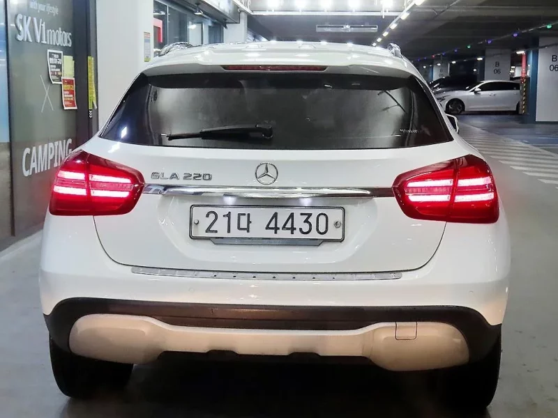 Mercedes-Benz GLA-Class