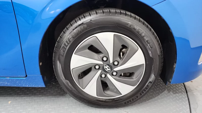Hyundai Ioniq