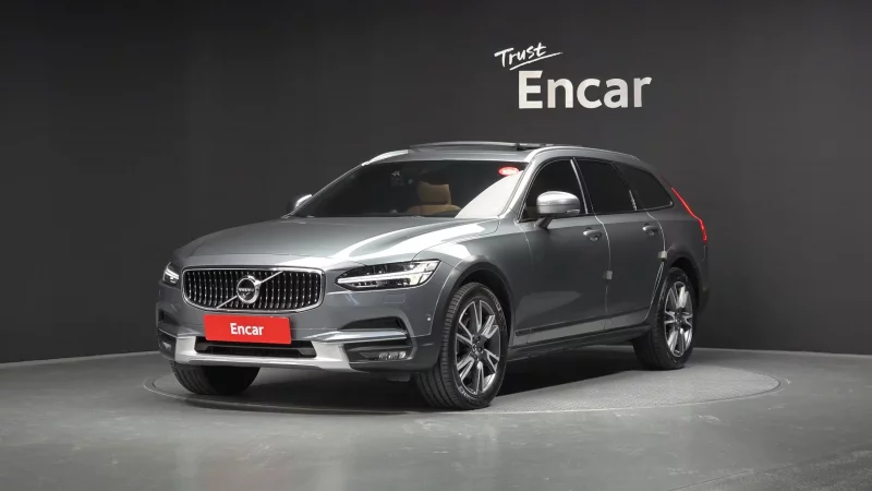 Volvo V90