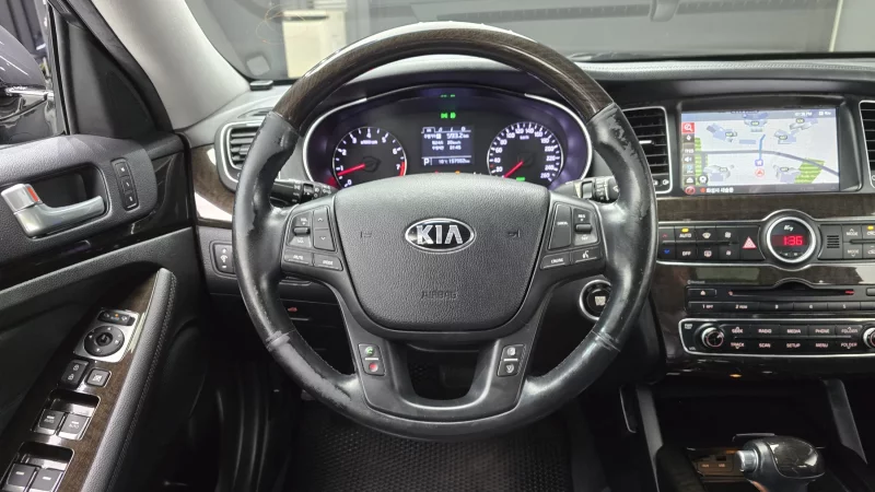 Kia K7
