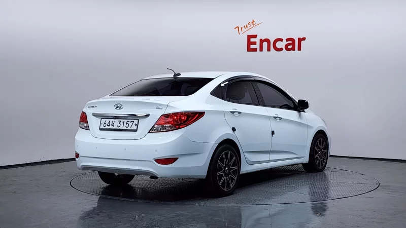 Hyundai Accent