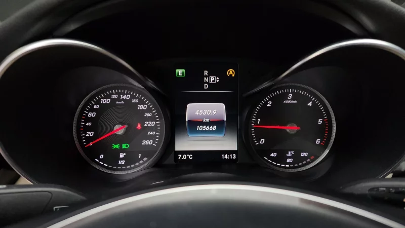 Mercedes-Benz C-Class