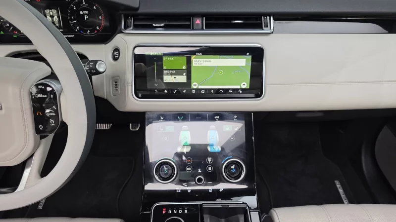 Land Rover RANGE ROVER VELAR