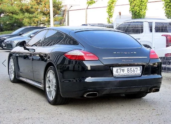 Porsche PANAMERA