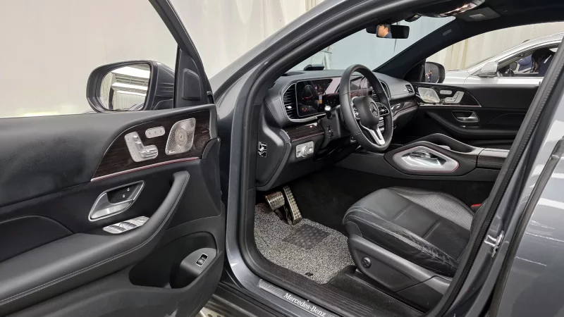Mercedes-Benz GLE-Class