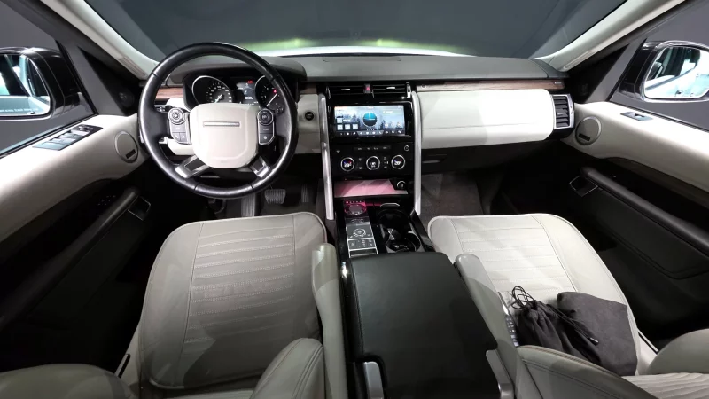 Land Rover DISCOVERY