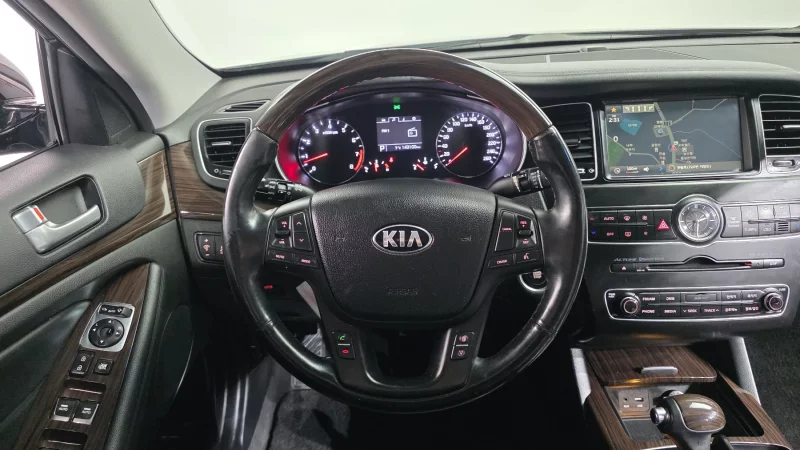 Kia K7