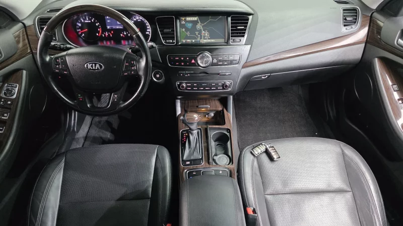 Kia K7