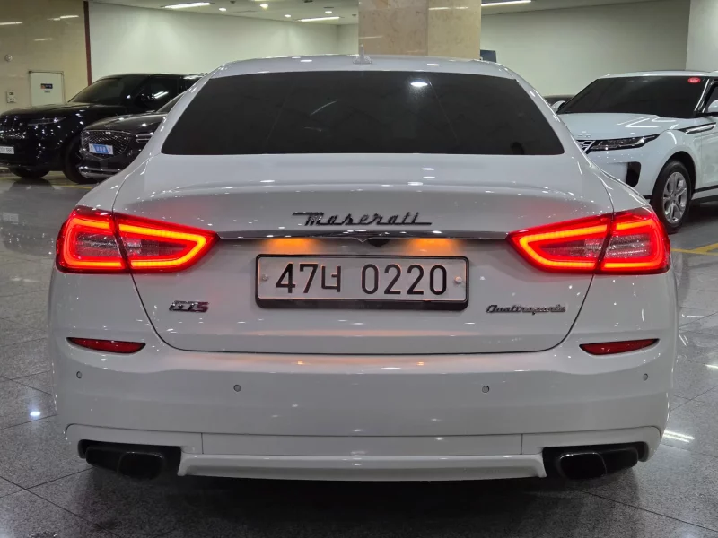 Maserati QUATTROPORTE