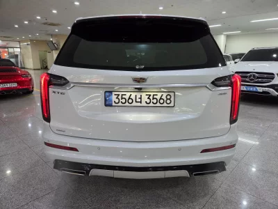 Cadillac XT6