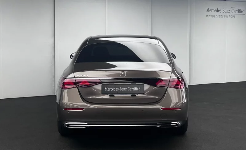 Mercedes-Benz E-Class