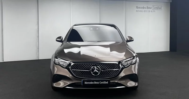 Mercedes-Benz E-Class