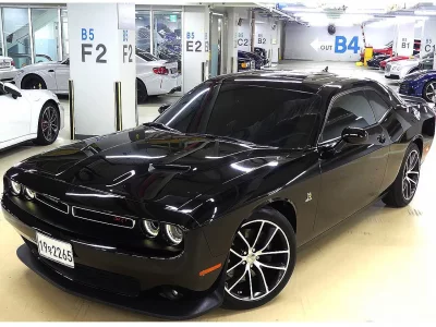 Dodge CHALLENGER
