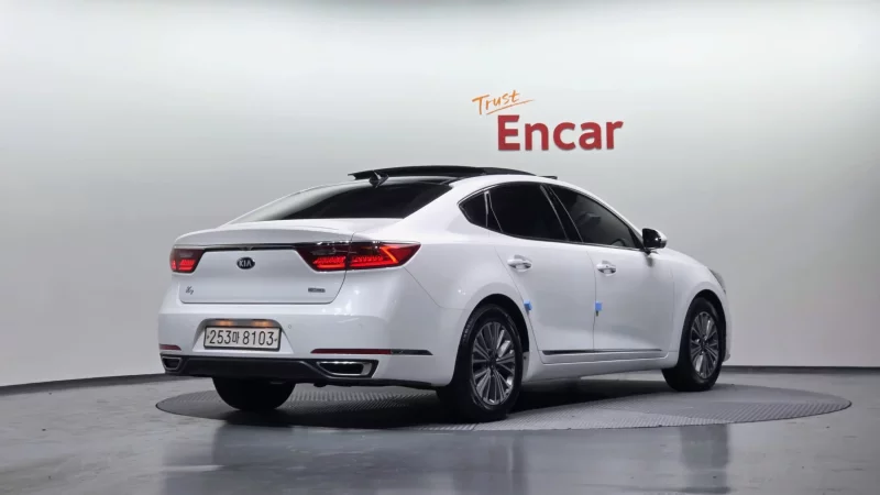 Kia K7