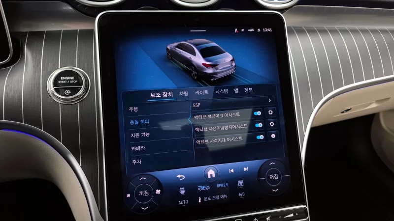 Mercedes-Benz C-Class