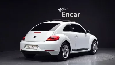 Volkswagen BEETLE
