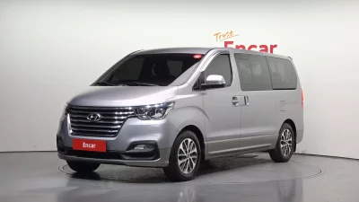 Hyundai Grand Starex