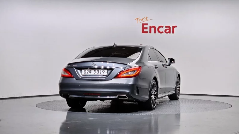 Mercedes-Benz CLS-Class