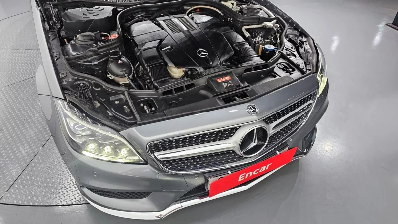 Mercedes-Benz CLS-Class