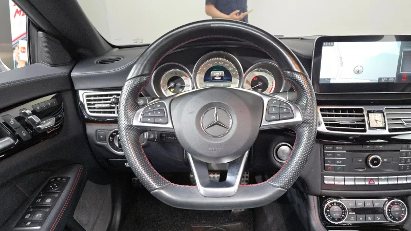 Mercedes-Benz CLS-Class