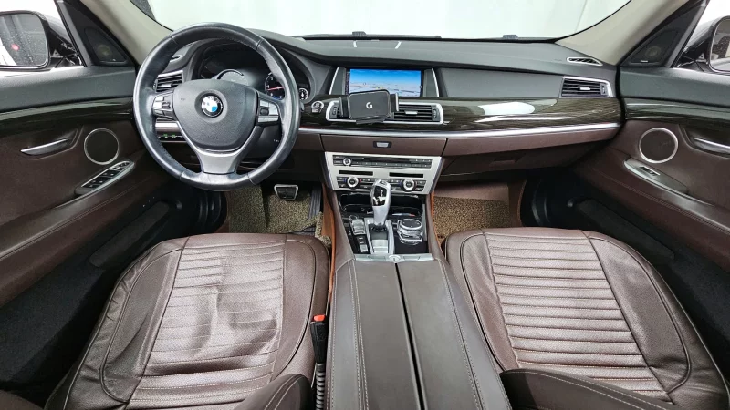 BMW 5-Series Gran Turismo