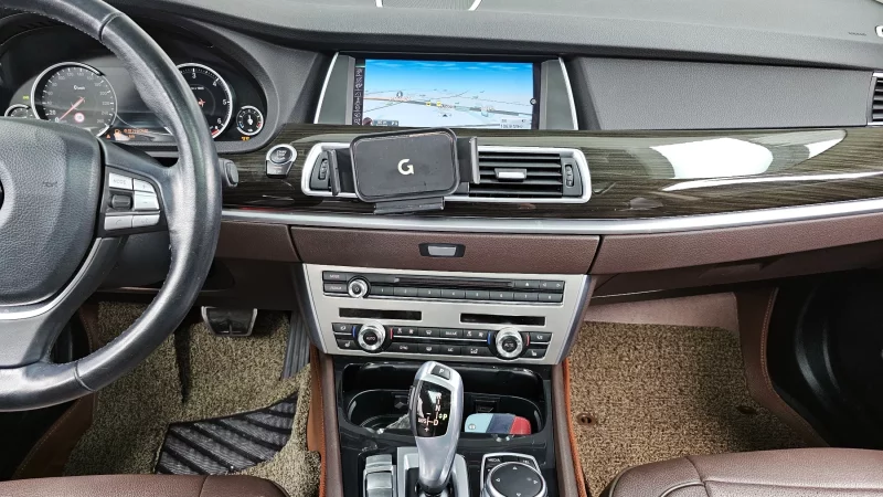 BMW 5-Series Gran Turismo