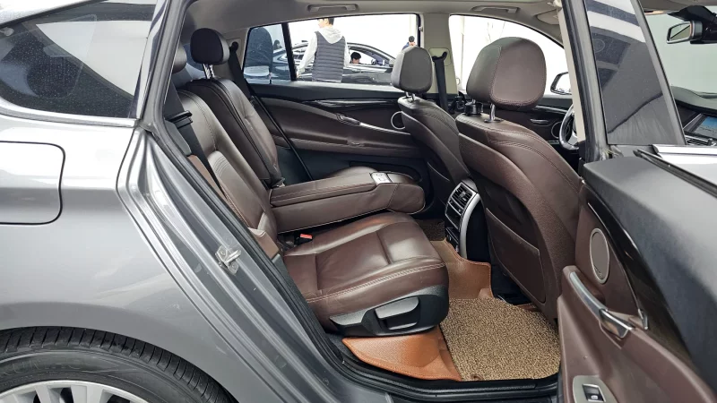 BMW 5-Series Gran Turismo