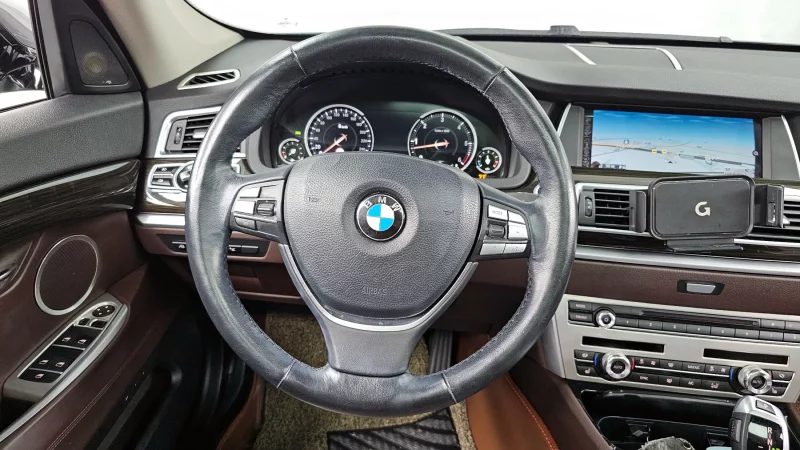 BMW 5-Series Gran Turismo