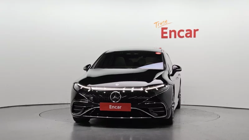 Mercedes-Benz EQS