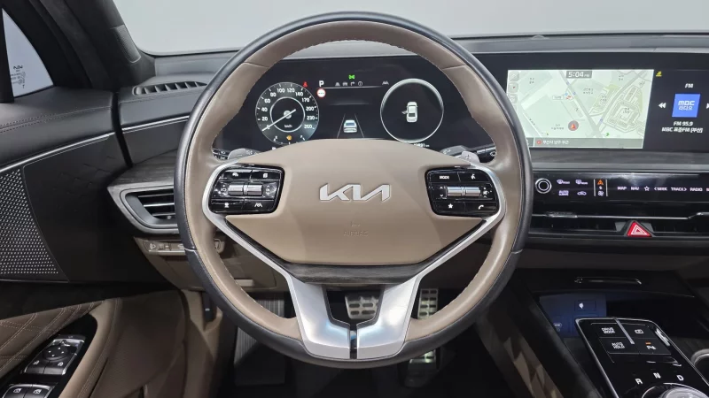 Kia K8