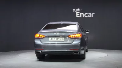 Hyundai Genesis
