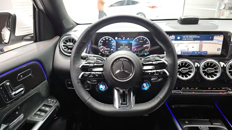 Mercedes-Benz GLB-Class