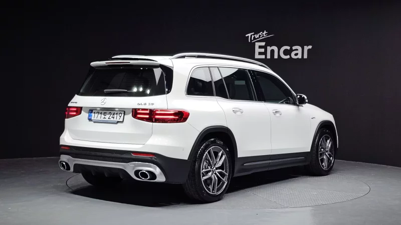 Mercedes-Benz GLB-Class