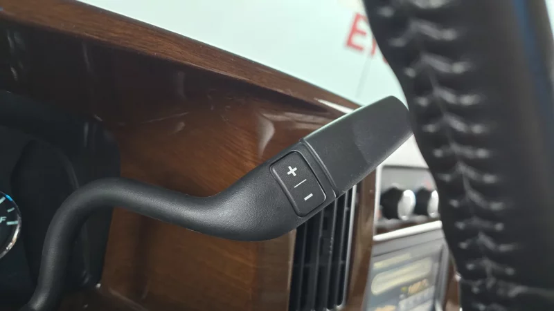 Chevrolet Express Van