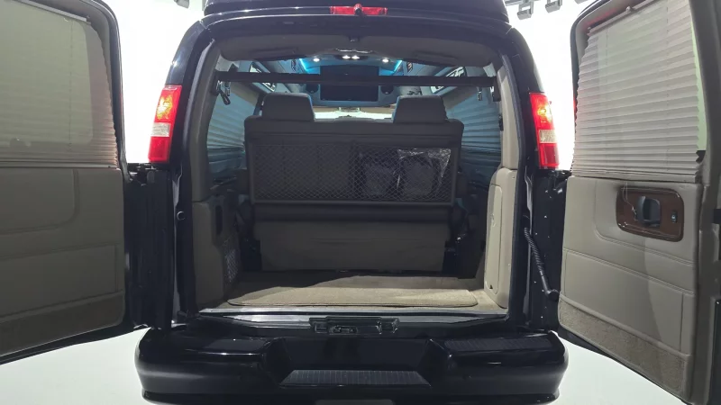 Chevrolet Express Van