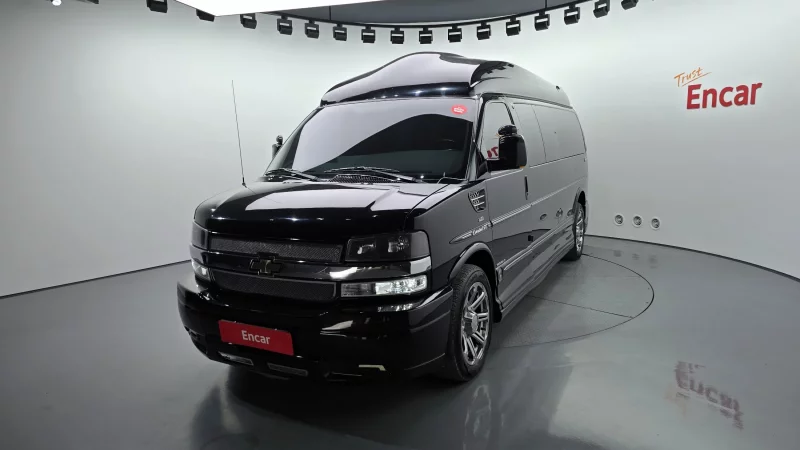 Chevrolet Express Van