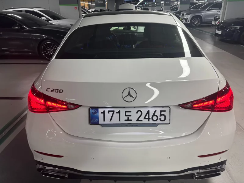 Mercedes-Benz C-Class