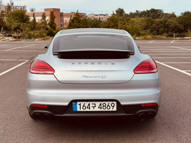 Porsche PANAMERA