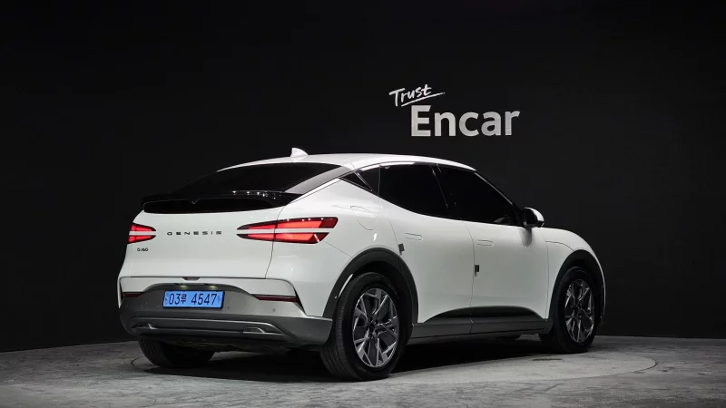 Genesis GV60