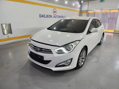 Hyundai I40