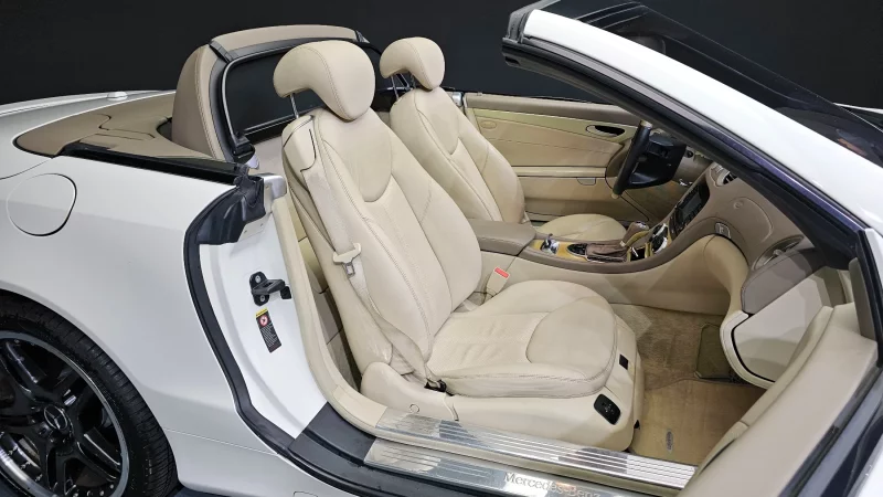 Mercedes-Benz SL-Class