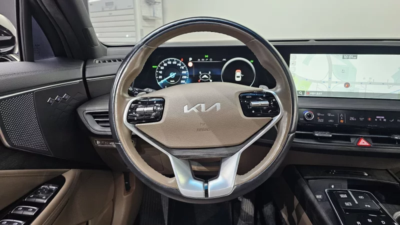 Kia K8