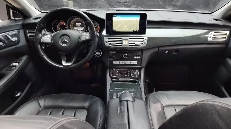 Mercedes-Benz CLS-Class