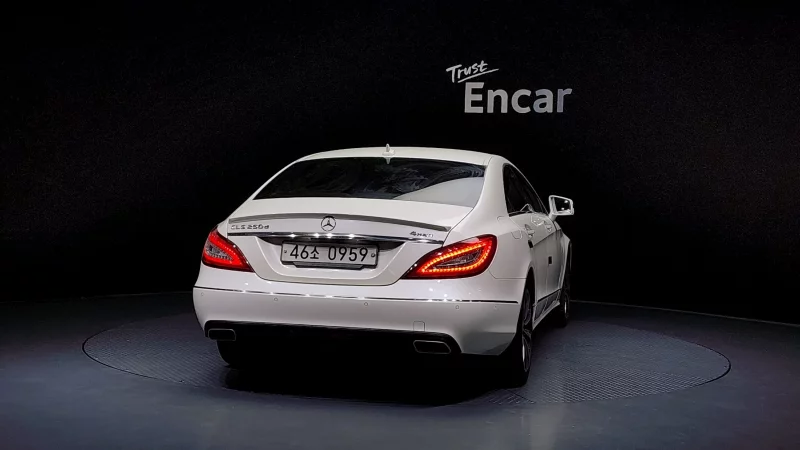 Mercedes-Benz CLS-Class