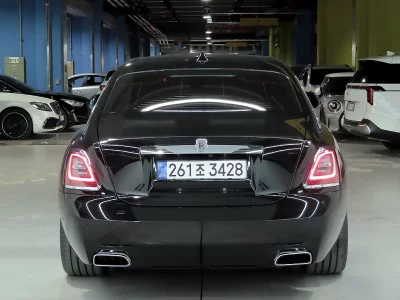 Rolls-Royce GHOST